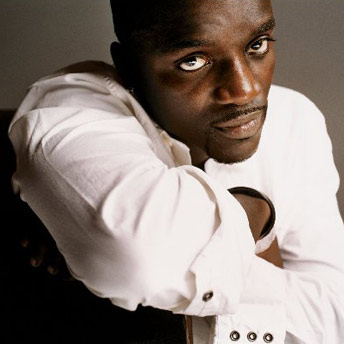 akon (2).jpg