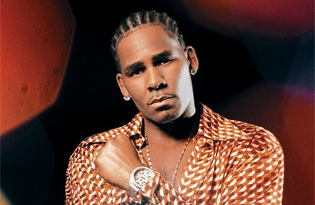 r kelly (2).jpg